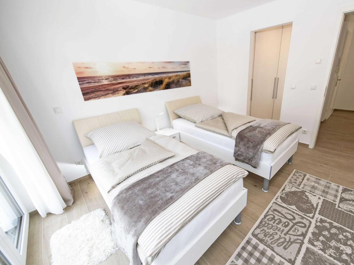 Villa Louisa In Sellin - Wg 39 Mit Balkon, Strandnah Buitenkant foto